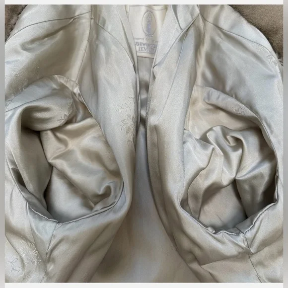 Saga vintage Sapphire Mink fur Coat - Picture 2 of 16